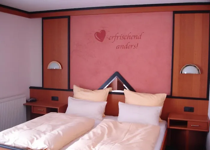Hotel Wanderhotel Gruener Baum