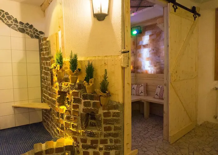 Szálloda Wanderhotel Gruener Baum 3*